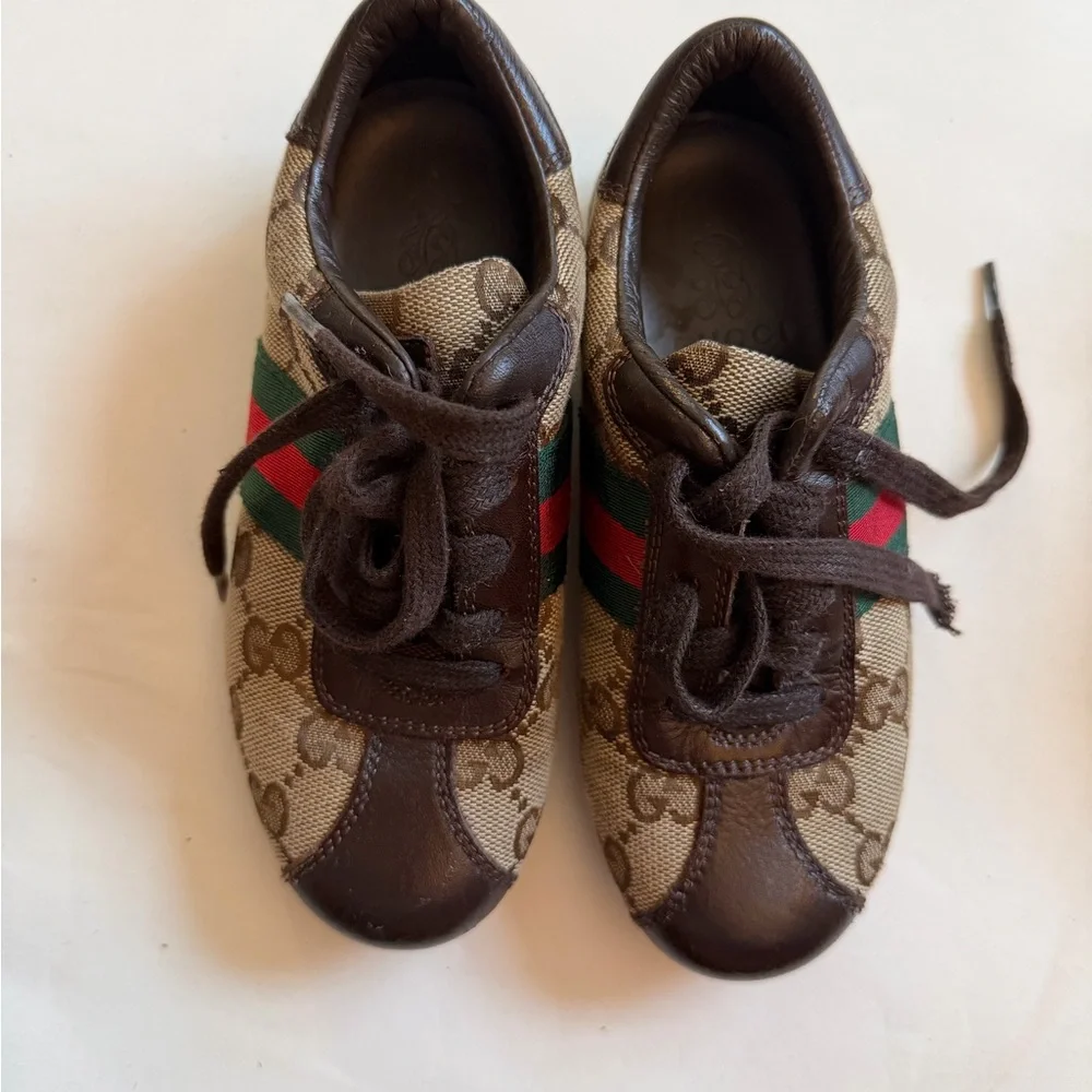 Gucci Kids Brown Sneakers with Green and Red Stripes - Picture 12 of 12